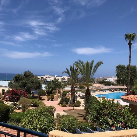 Kings Palace - Stylish 2 Bed Apartment With Sea Views Пафос Екстериор снимка