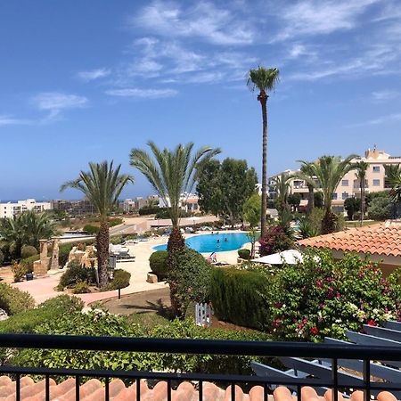 Kings Palace - Stylish 2 Bed Apartment With Sea Views Пафос Екстериор снимка
